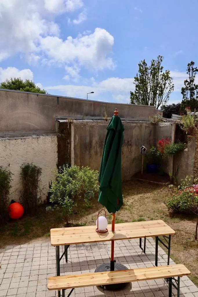 Maison De Bord De Mer A Plouguerneau 0*,
